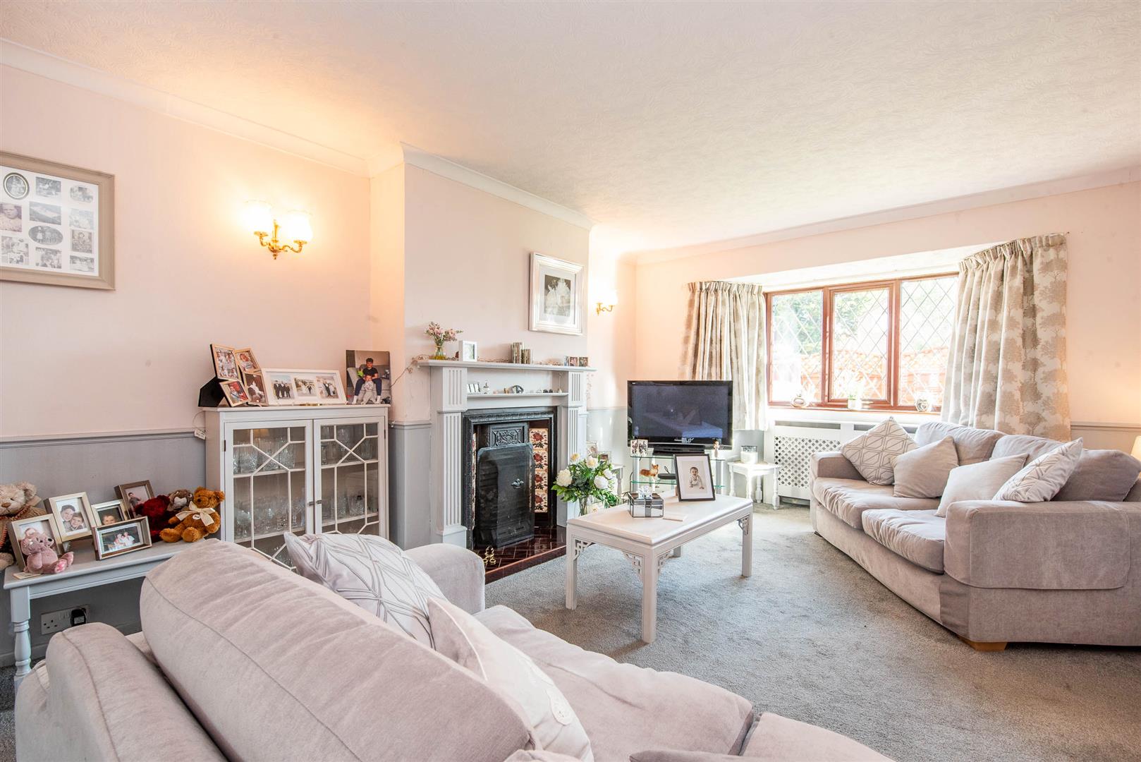 3 bed property in Marlborough Drive, Preston